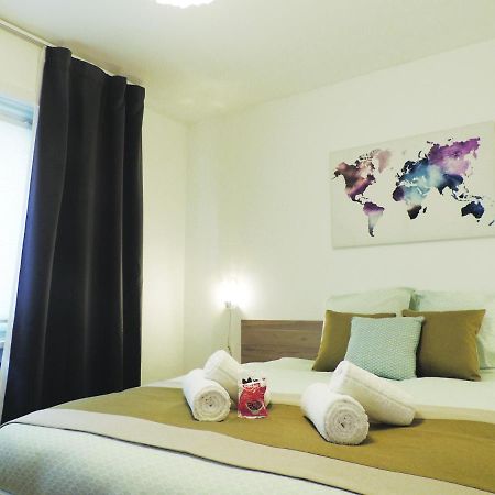 Appart'Azur Haguenau - Hyper Centre Mairie - Parking Facile - Wifi - Lit Confort Kingsize Екстериор снимка